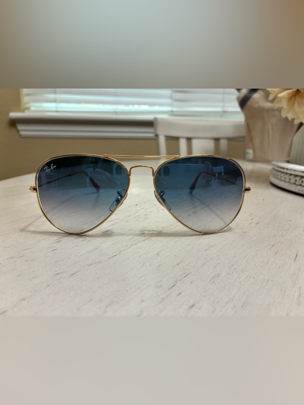 Ray-Ban Polished Aviator Gold Frame with Light Blue Gradient Lenses - Picture 7 of 8